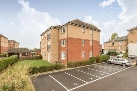 Twickenham Close, Swindon