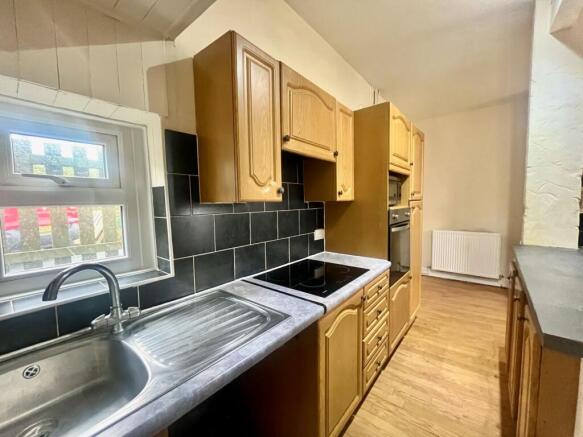 Open Plan Living Room/Kitchen