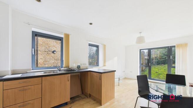 Open Plan Lounge/Kitchen