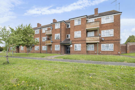 Laurel Grove, Bromsgrove. B61 8LU