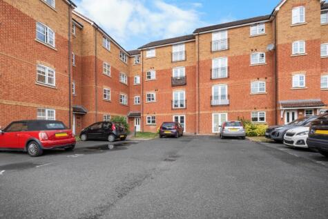 Flat 15, Garden Court, Design Close, Bromsgrove. B60 3GS