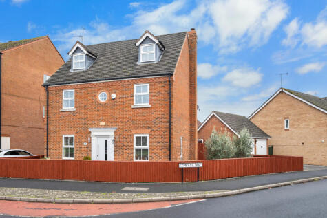 Compass Way, Bromsgrove B60 3GP