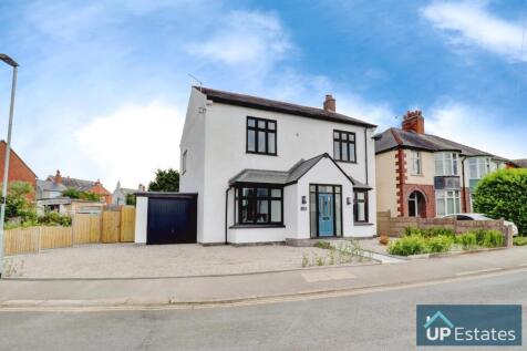 Mill Hill Road, nr Hollycroft Park. Hinckley