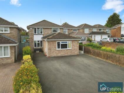 Monmouth Gardens, Nuneaton