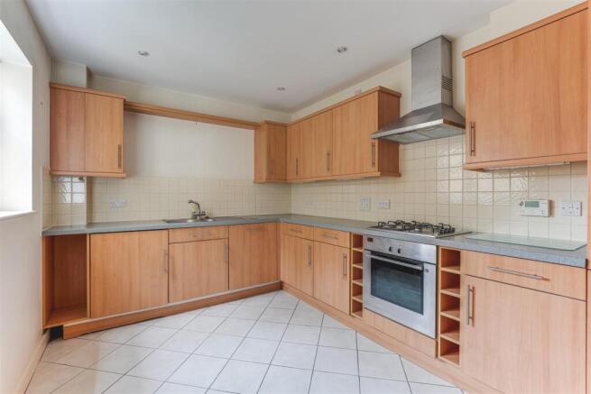 3 Pasters Court-8.jpg