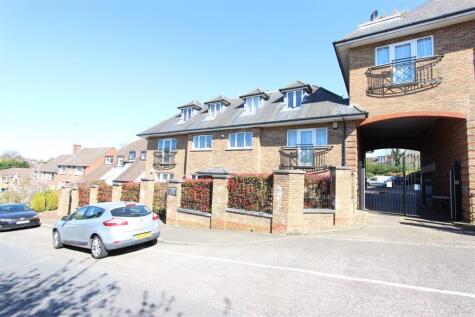 Carrington Court, Green Dragon Lane, N21