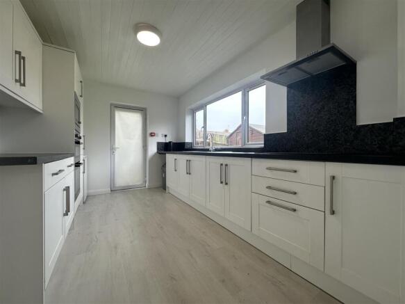 Kitchen I.jpg