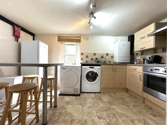 Kitchen Online.jpg
