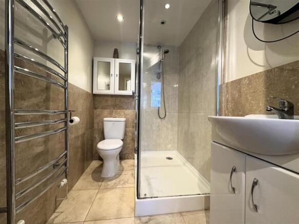 Shower Room II.jpg