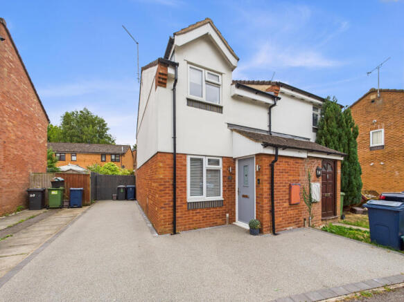 CAM01354G0-PR0578-STILL015