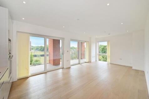 Thonrey Close, Queenscroft House, NW9