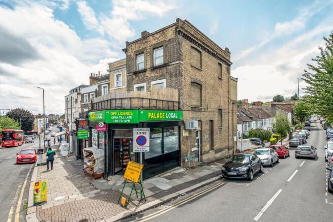 2-Bed Conversion Flat in Crystal Palace | New Mov