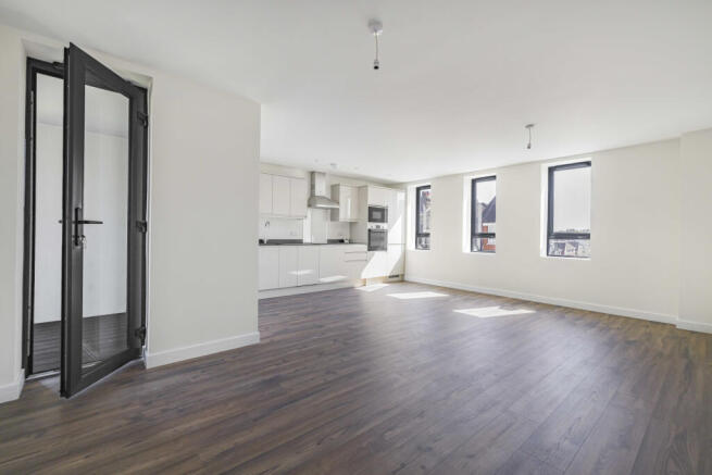 Stunning New Build Two Bedroom. 2 Bathroom Apartm