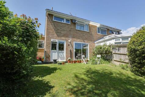 Redwing Close, South Croydon, CR2 8QU