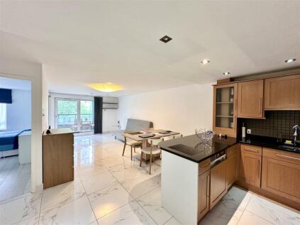 Finch Lodge, Admiral Walk, London