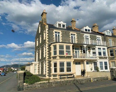 Tywyn - 3 bedroom apartment for sale
