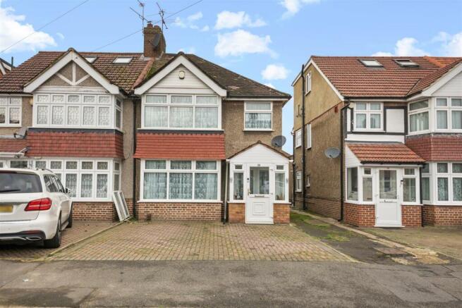 Almorah Road, Hounslow, TW5 9AD