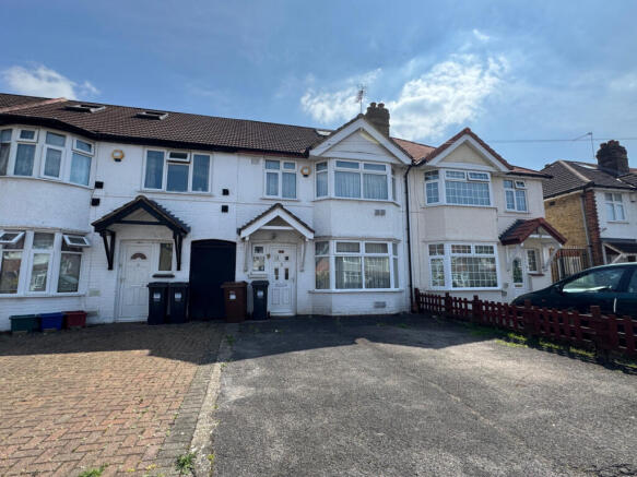 ASH GROVE, HOUNSLOW, HESTON, TW5 9DU