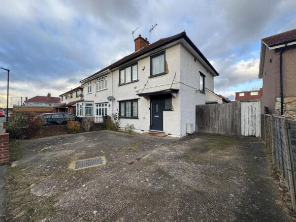 Victoria Gardens, Hounslow, TW5 9DE