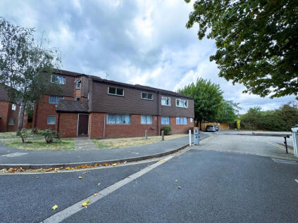 Cranston Close, Hounslow, TW3