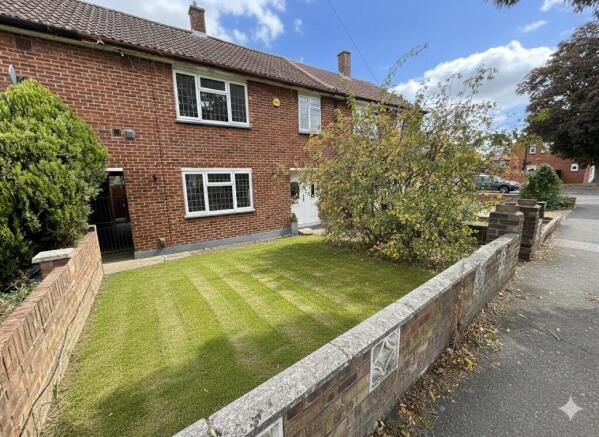 3 bed terraced house for sale Cobham Road, Hounsl