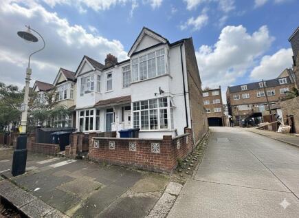 Derwent Road, Ealing, W5 4TN