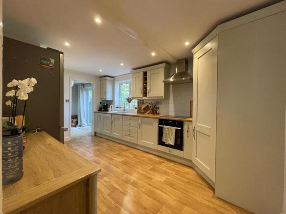 Photo 16-09-2025, 12 06 39 (9).jpg