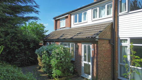 Kingsway, Blackwater, Camberley, GU17 0JW