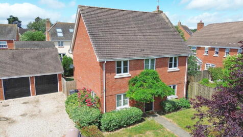 West Tisted Close, Fleet, GU51 1EF