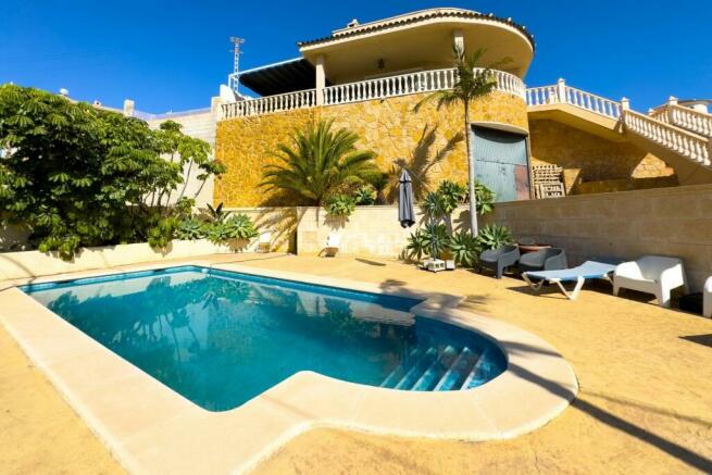 3 bedroom villa for sale in El Campello, Spain