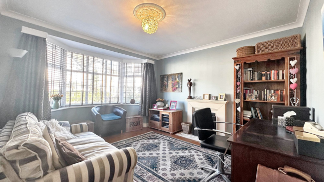 Front Sitting Room