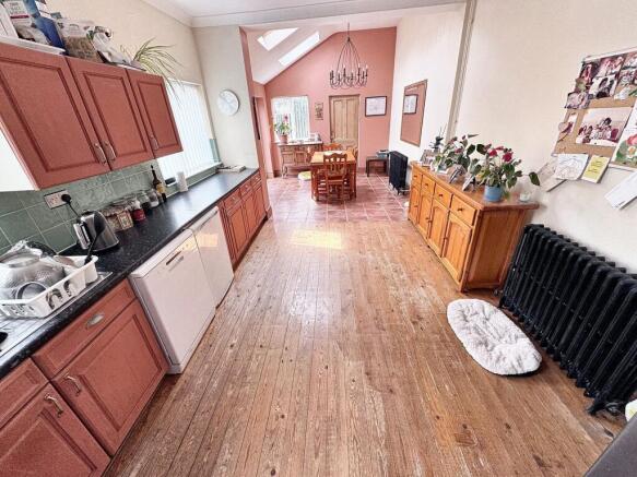 Kitchen / Diner