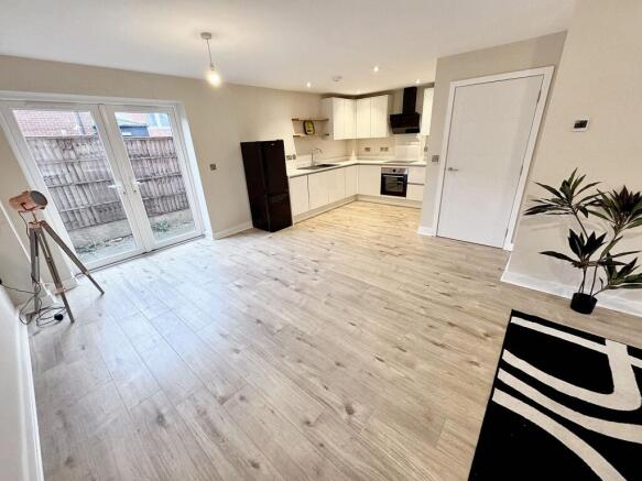 Lounge / Diner / Kitchen