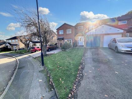 Kilburn Drive, Chapelfields, Coventry, CV5 8NN