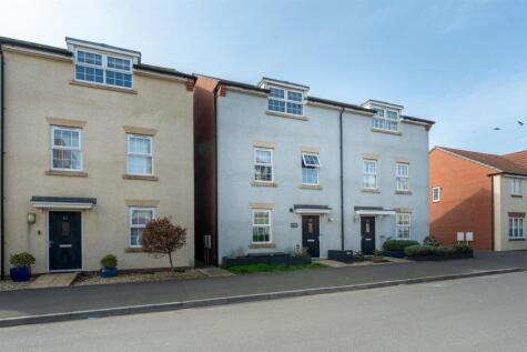 Wheatear Road, Yatton - NO ONWARD CHAIN