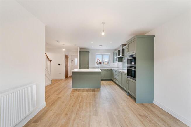 Kitchen/Dining/Family