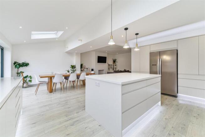 Kitchen/Dining/Family