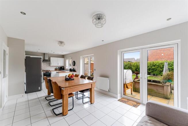 Kitchen/Dining/Family