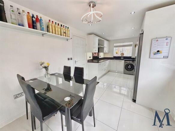 Kitchen Diner