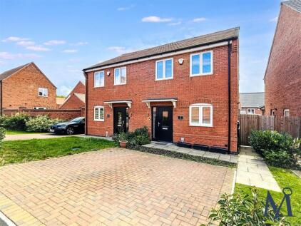 Lovett Close, Hugglescote, Coalville