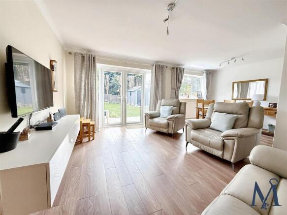 Living Room / Dining Area