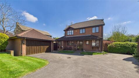 Graham Road, Windlesham, Surrey, GU20