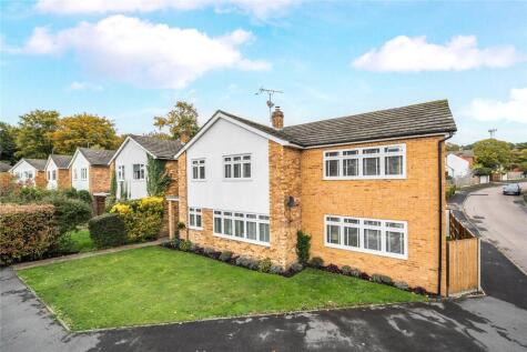 Owen Road, Windlesham, Surrey, GU20