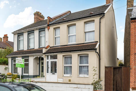 Cranbrook Road, Thornton Heath, CR7