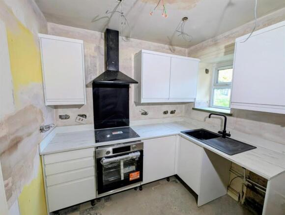 WhatsApp Image 2025-10-17 at 11.51.41_b47f1ba6.jpg