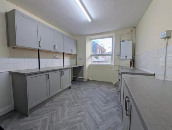 WhatsApp Image 2025-11-20 at 14.18.24_917d901d.jpg