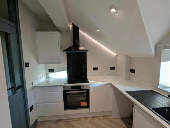 WhatsApp Image 2025-11-21 at 14.58.54_4c1925c0.jpg