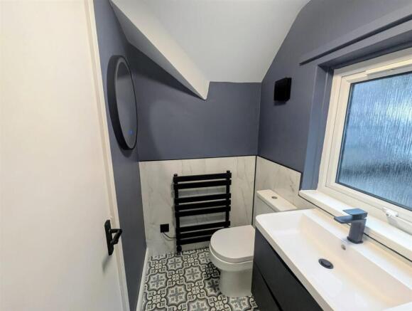 WhatsApp Image 2025-11-27 at 15.59.49_fe2cc5c9.jpg