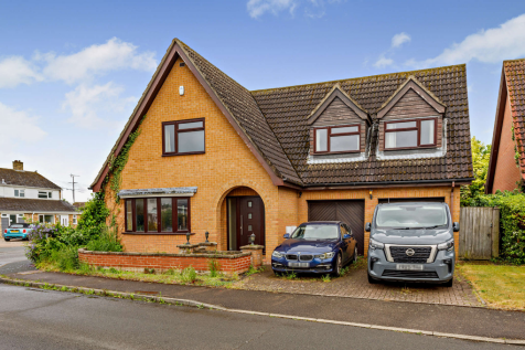 Cherry Orchard, CB24