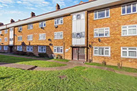 Knights Way, Ilford, London, IG6